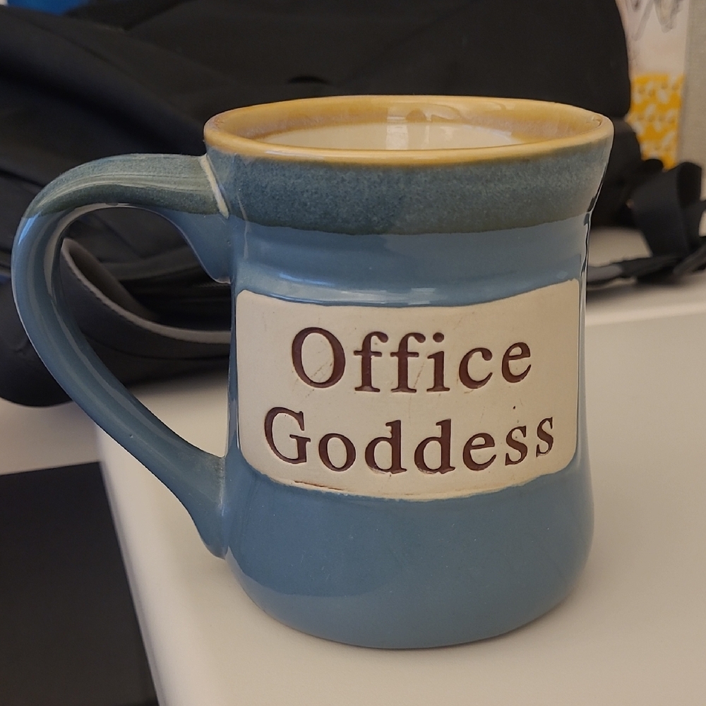 Office Goddess Mug, 16 Oz, 3-D, TUMBLEWEED POTTERY, NWOT